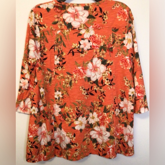 Chico’s orange floral top size large - Picture 5 of 5